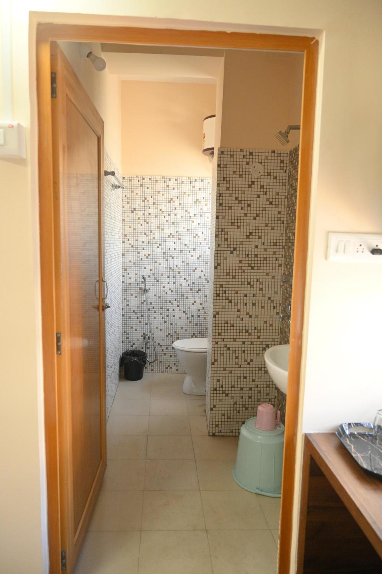 Sunflower Guest House グワーハーティー エクステリア 写真