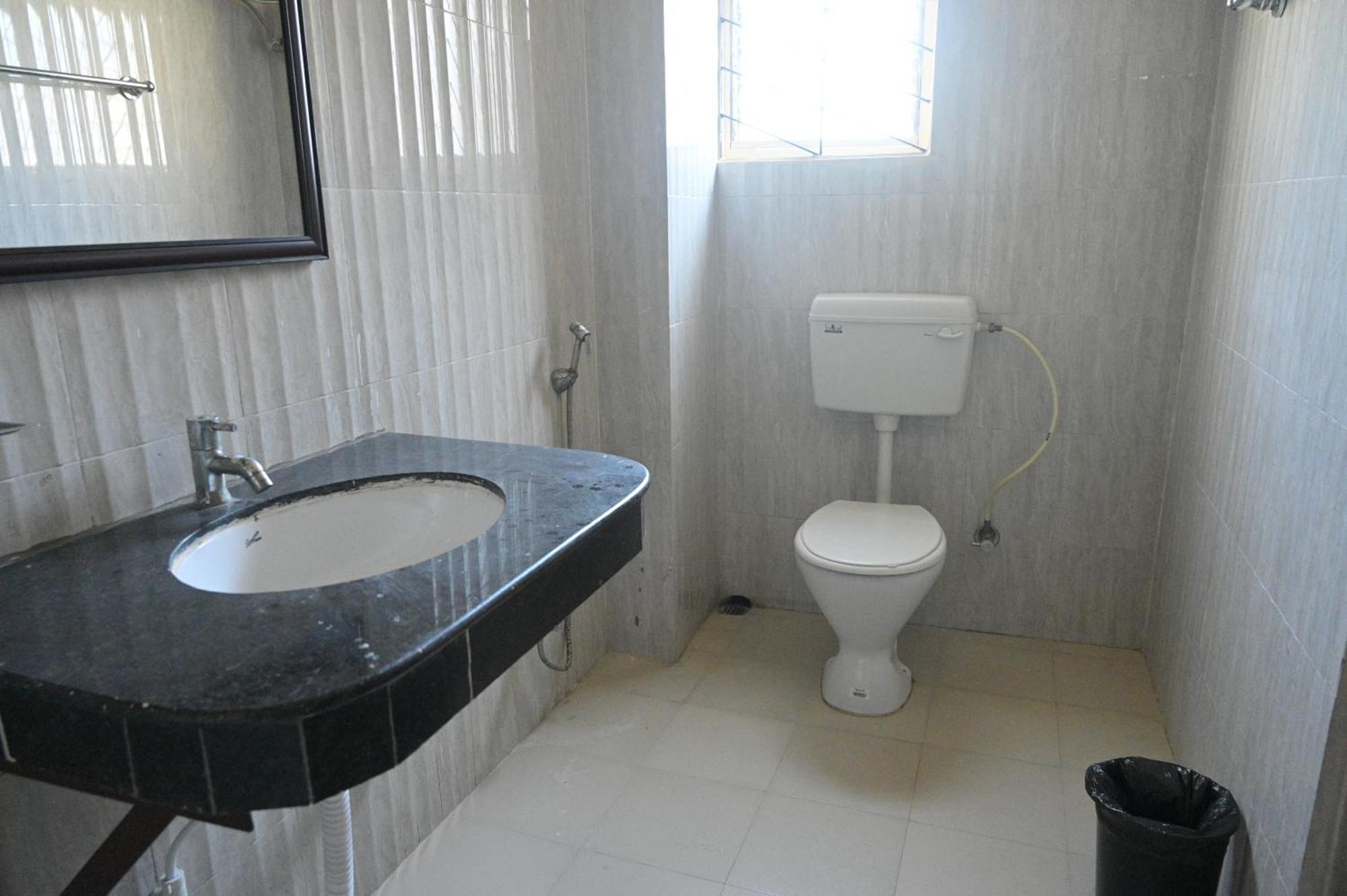 Sunflower Guest House グワーハーティー エクステリア 写真